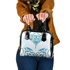 New Zealand Manta Ray Tattoo Shoulder Handbag Aotearoa Maori Haehae Paua Shell - Aussie Hoodie
