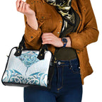 New Zealand Manta Ray Tattoo Shoulder Handbag Aotearoa Maori Haehae Paua Shell - Aussie Hoodie