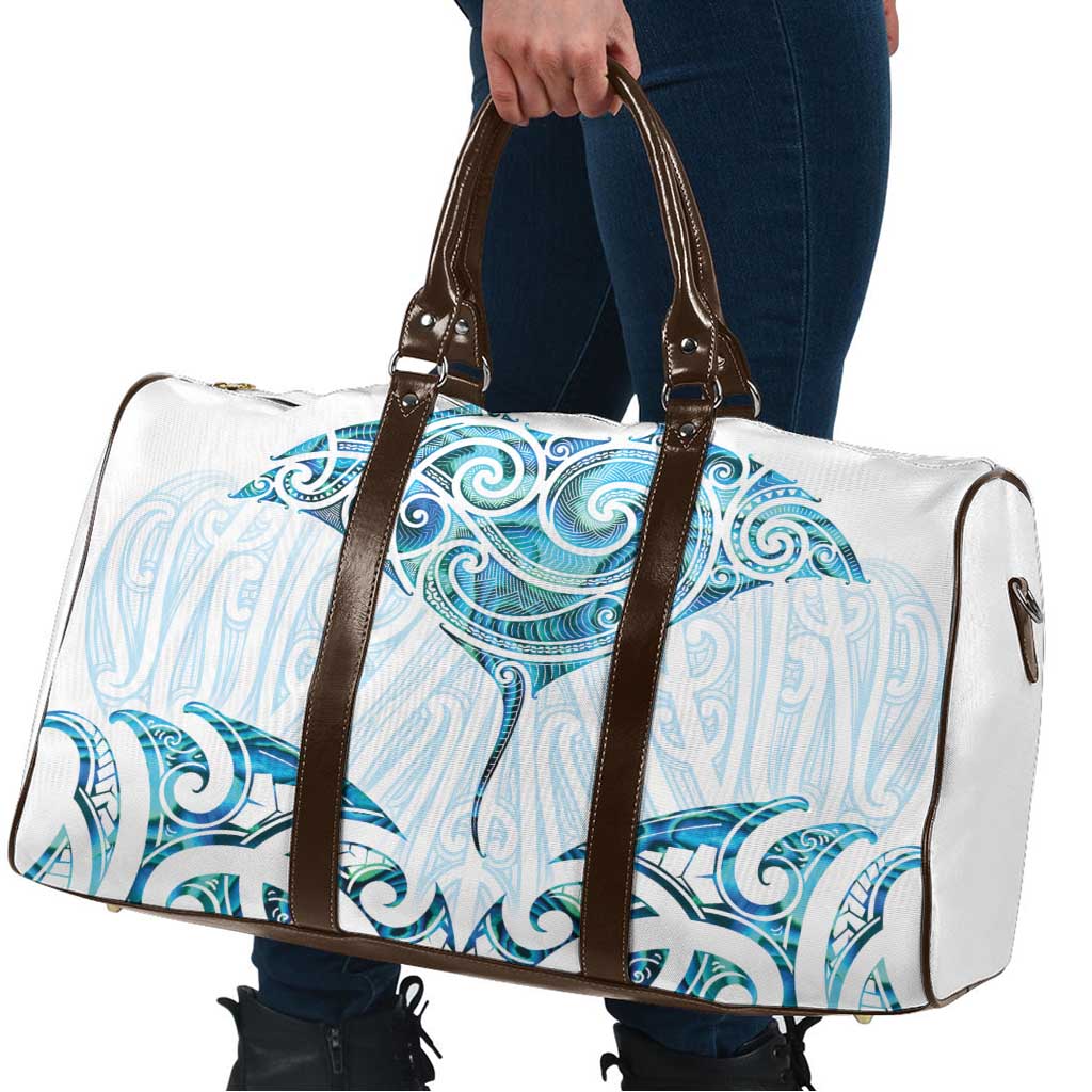 New Zealand Manta Ray Tattoo Travel Bag Aotearoa Maori Haehae Paua Shell - Aussie Hoodie