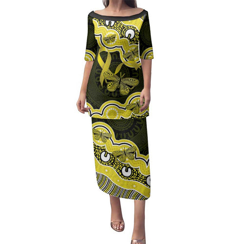 Yellow Ribbon Sarcoma Awareness Month Family Matching Puletasi and Hawaiian Shirt Aboriginal Art - Aussie Hoodie