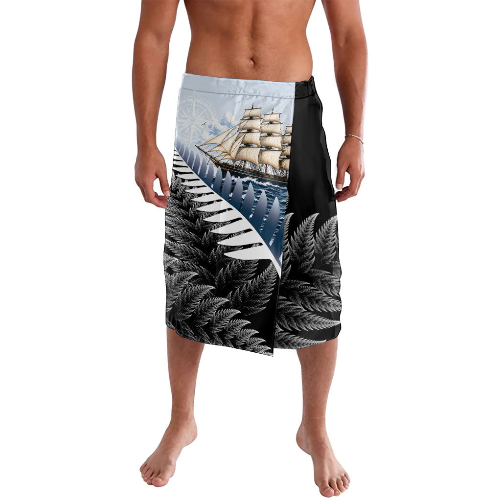 New Zealand Pakeha Lavalava Kiwi Silver Fern and Sailing Ship Compass