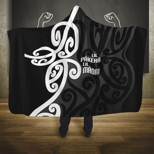 Lil Pakeha Lil Maori New Zealand Hooded Blanket Kiwi Proud Mangopare Pattern
