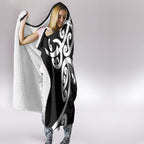 Lil Pakeha Lil Maori New Zealand Hooded Blanket Kiwi Proud Mangopare Pattern