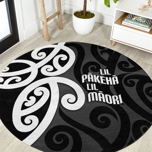 Lil Pakeha Lil Maori New Zealand Round Carpet Kiwi Proud Mangopare Pattern