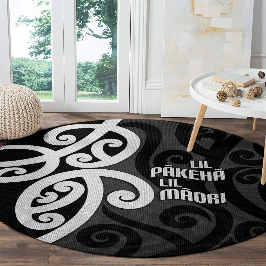 Lil Pakeha Lil Maori New Zealand Round Carpet Kiwi Proud Mangopare Pattern