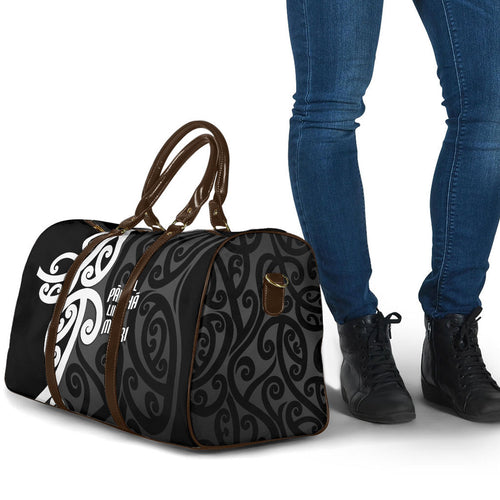 Lil Pakeha Lil Maori New Zealand Travel Bag Kiwi Proud Mangopare Pattern