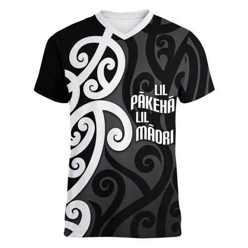 Lil Pakeha Lil Maori New Zealand Women V-Neck T-Shirt Kiwi Proud Mangopare Pattern