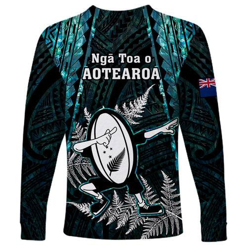 new-zealand-silver-fern-rugby-long-sleeve-shirt-aotearoa-all-black-dabbing-ball-with-maori-paua-shell