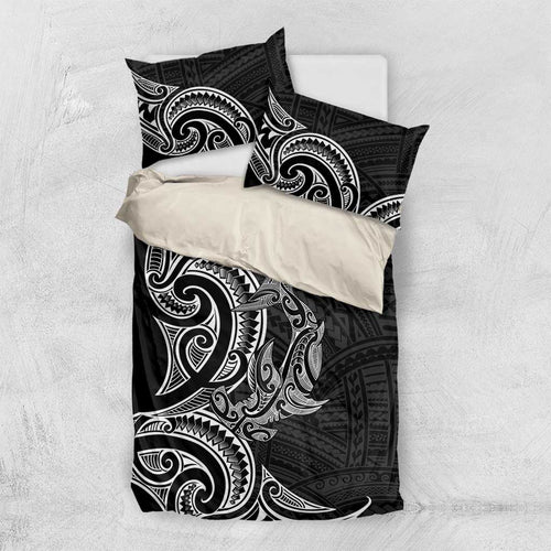 New Zealand Hammerhead Shark Bedding Set Maori Haehae Mangopare Black - Aussie Hoodie
