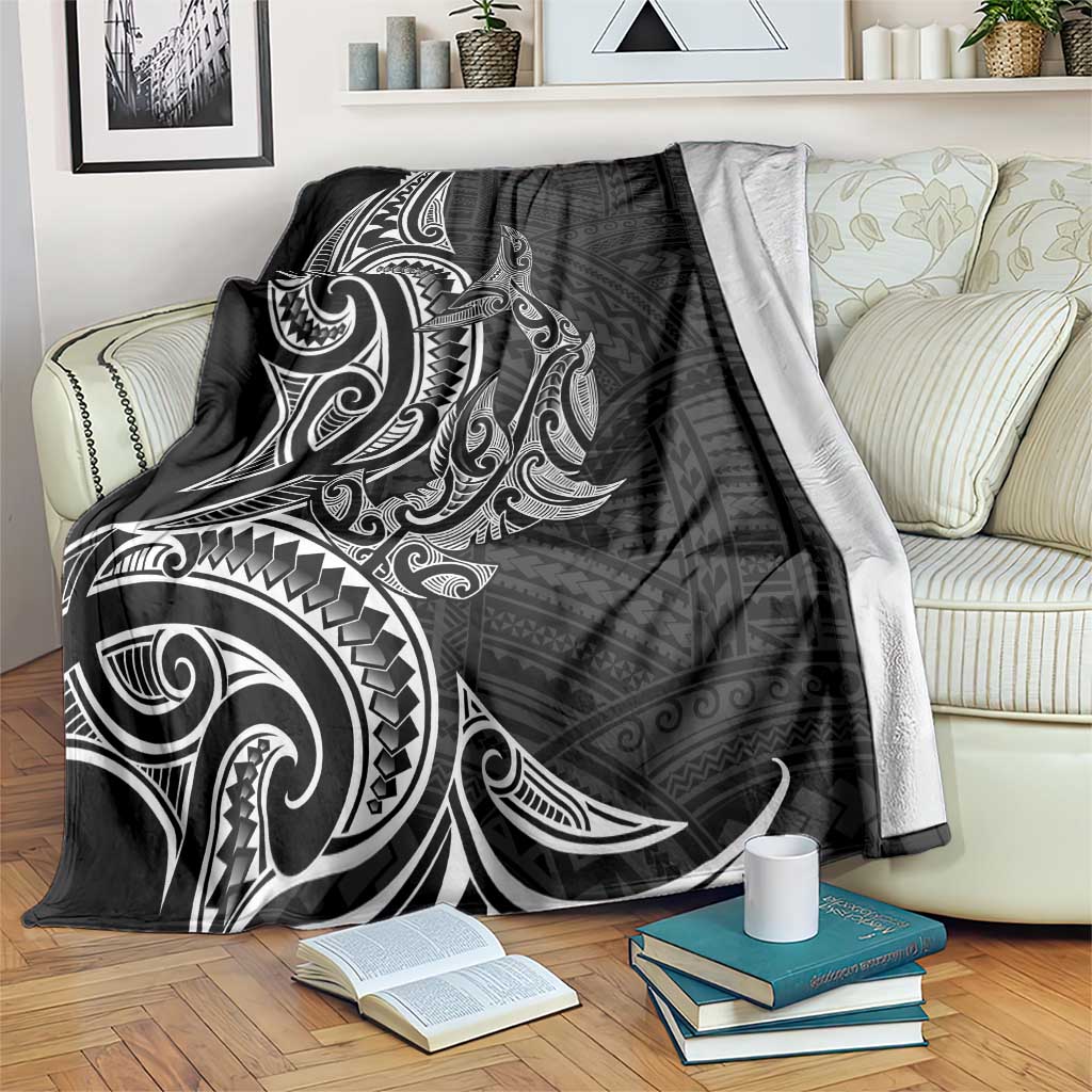 New Zealand Hammerhead Shark Blanket Maori Haehae Mangopare Black - Aussie Hoodie
