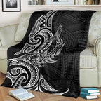 New Zealand Hammerhead Shark Blanket Maori Haehae Mangopare Black - Aussie Hoodie