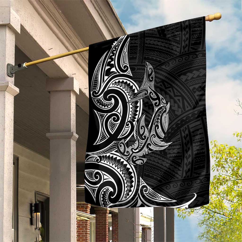 New Zealand Hammerhead Shark Garden Flag Maori Haehae Mangopare Black - Aussie Hoodie