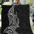 New Zealand Hammerhead Shark Quilt Maori Haehae Mangopare Black - Aussie Hoodie