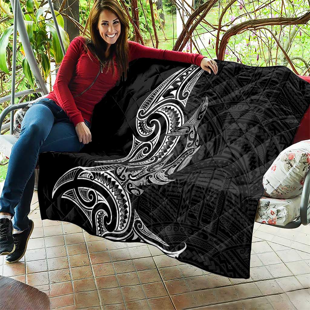 New Zealand Hammerhead Shark Quilt Maori Haehae Mangopare Black - Aussie Hoodie