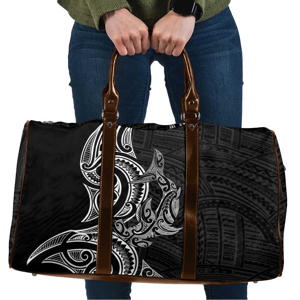 New Zealand Hammerhead Shark Travel Bag Maori Haehae Mangopare Black - Aussie Hoodie