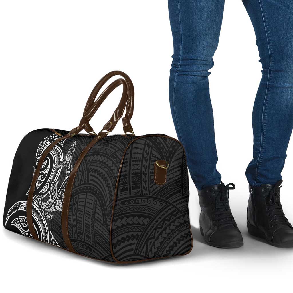 New Zealand Hammerhead Shark Travel Bag Maori Haehae Mangopare Black - Aussie Hoodie