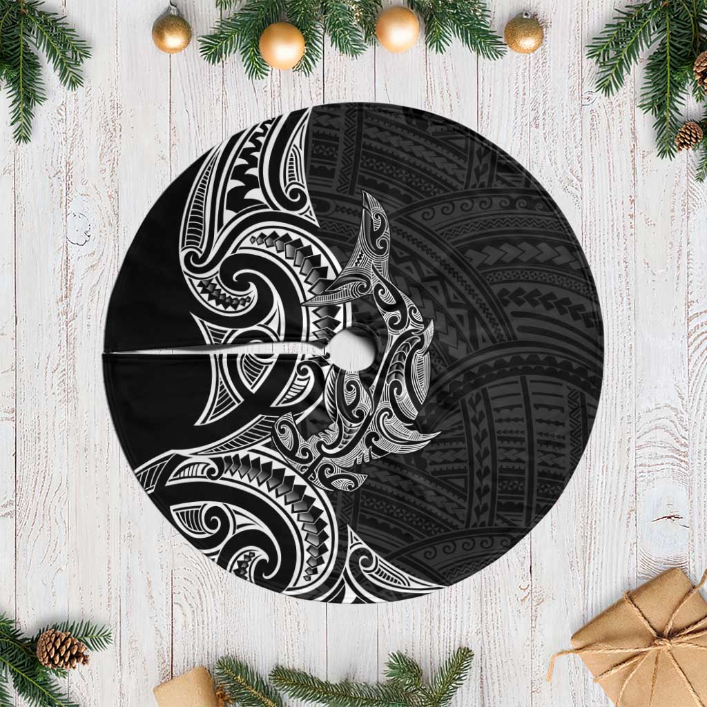 New Zealand Hammerhead Shark Tree Skirt Maori Haehae Mangopare Black - Aussie Hoodie