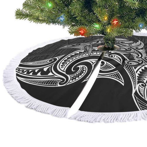 New Zealand Hammerhead Shark Tree Skirt Maori Haehae Mangopare Black - Aussie Hoodie