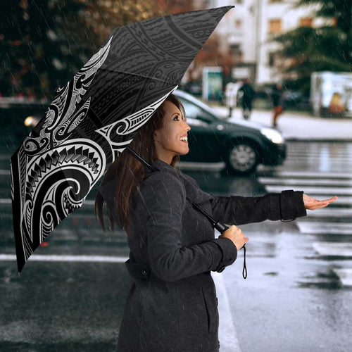 New Zealand Hammerhead Shark Umbrella Maori Haehae Mangopare Black - Aussie Hoodie