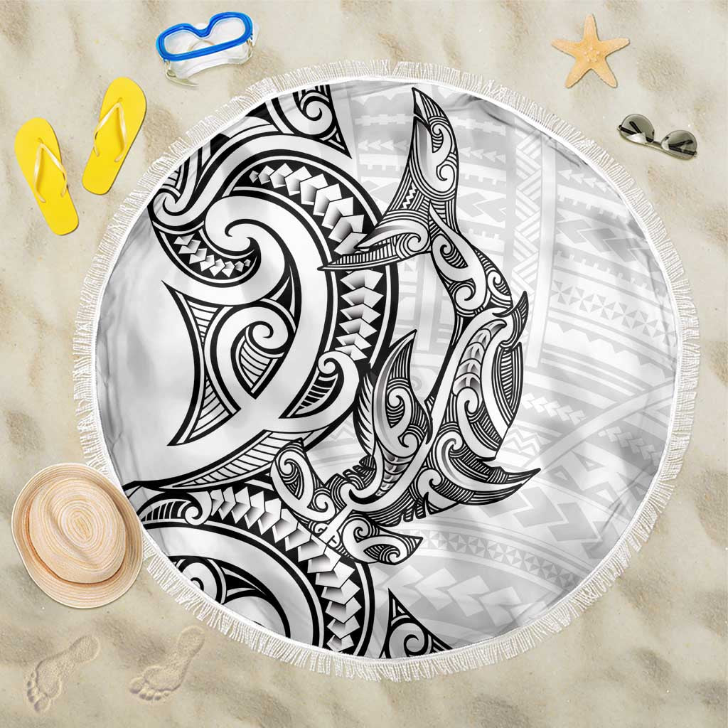 New Zealand Hammerhead Shark Beach Blanket Maori Haehae Mangopare White - Aussie Hoodie