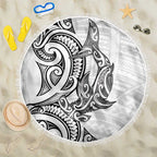 New Zealand Hammerhead Shark Beach Blanket Maori Haehae Mangopare White - Aussie Hoodie