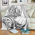 New Zealand Hammerhead Shark Blanket Maori Haehae Mangopare White - Aussie Hoodie
