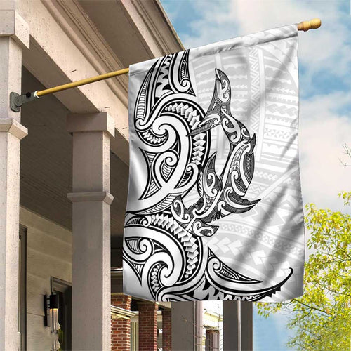 New Zealand Hammerhead Shark Garden Flag Maori Haehae Mangopare White - Aussie Hoodie
