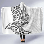 New Zealand Hammerhead Shark Hooded Blanket Maori Haehae Mangopare White - Aussie Hoodie