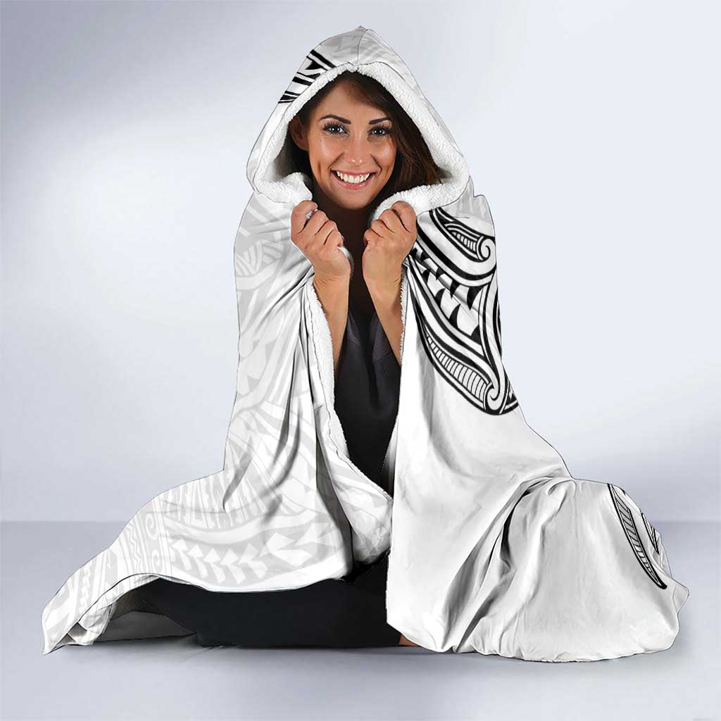 New Zealand Hammerhead Shark Hooded Blanket Maori Haehae Mangopare White - Aussie Hoodie