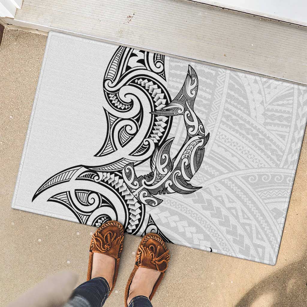 New Zealand Hammerhead Shark Rubber Doormat Maori Haehae Mangopare White - Aussie Hoodie
