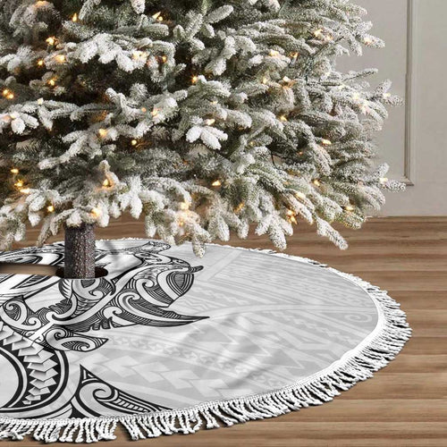 New Zealand Hammerhead Shark Tree Skirt Maori Haehae Mangopare White - Aussie Hoodie