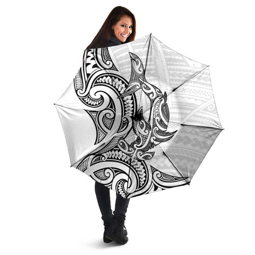 New Zealand Hammerhead Shark Umbrella Maori Haehae Mangopare White - Aussie Hoodie