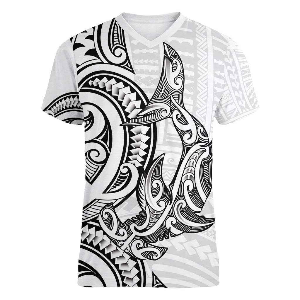 New Zealand Hammerhead Shark Women V-Neck T-Shirt Maori Haehae Mangopare White - Aussie Hoodie