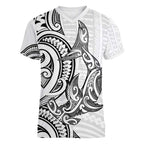New Zealand Hammerhead Shark Women V-Neck T-Shirt Maori Haehae Mangopare White - Aussie Hoodie