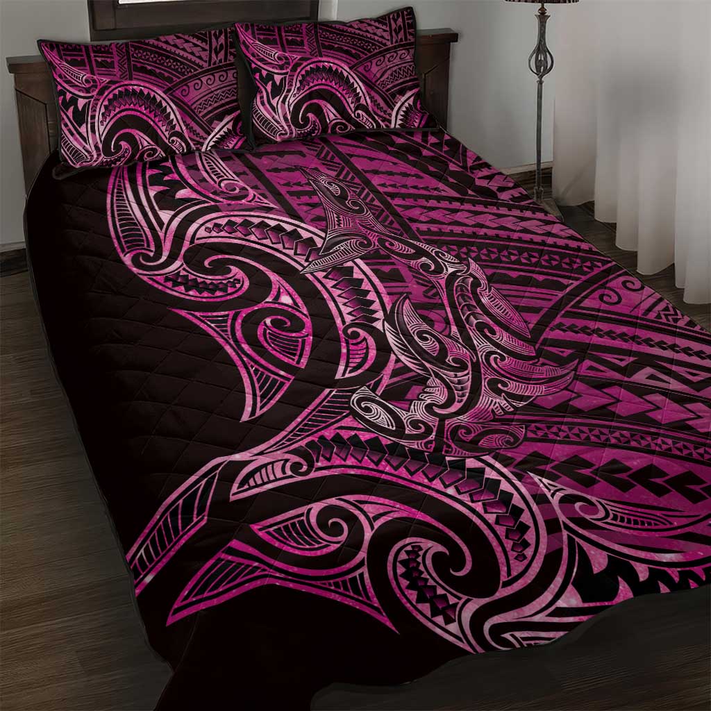 New Zealand Hammerhead Shark Quilt Bed Set Maori Haehae Mangopare Pink - Aussie Hoodie