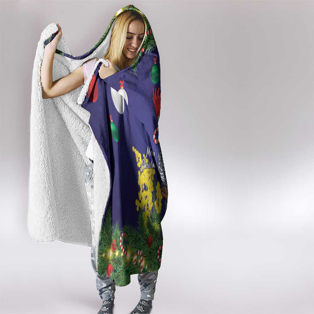 Australia Gang-gang Cockatoo Christmas Hooded Blanket Callocephalon Fimbriatum Golden Wattle Blue - Aussie Hoodie