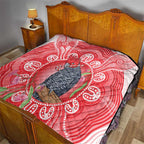 Australia Gang-gang Cockatoo Christmas Quilt Eucalyptus Blossoms Aboriginal Merry Xmas - Aussie Hoodie