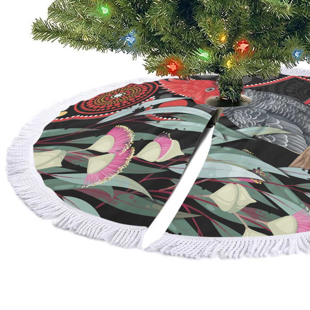 Gang-gang Cockatoo Australia Tree Skirt Eucalyptus Blossoms Aboriginal Art - Aussie Hoodie