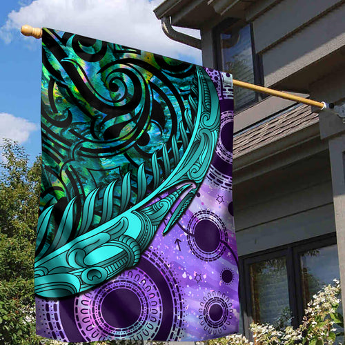 new-zealand-paua-shell-with-australia-opal-unique-combine-garden-flag
