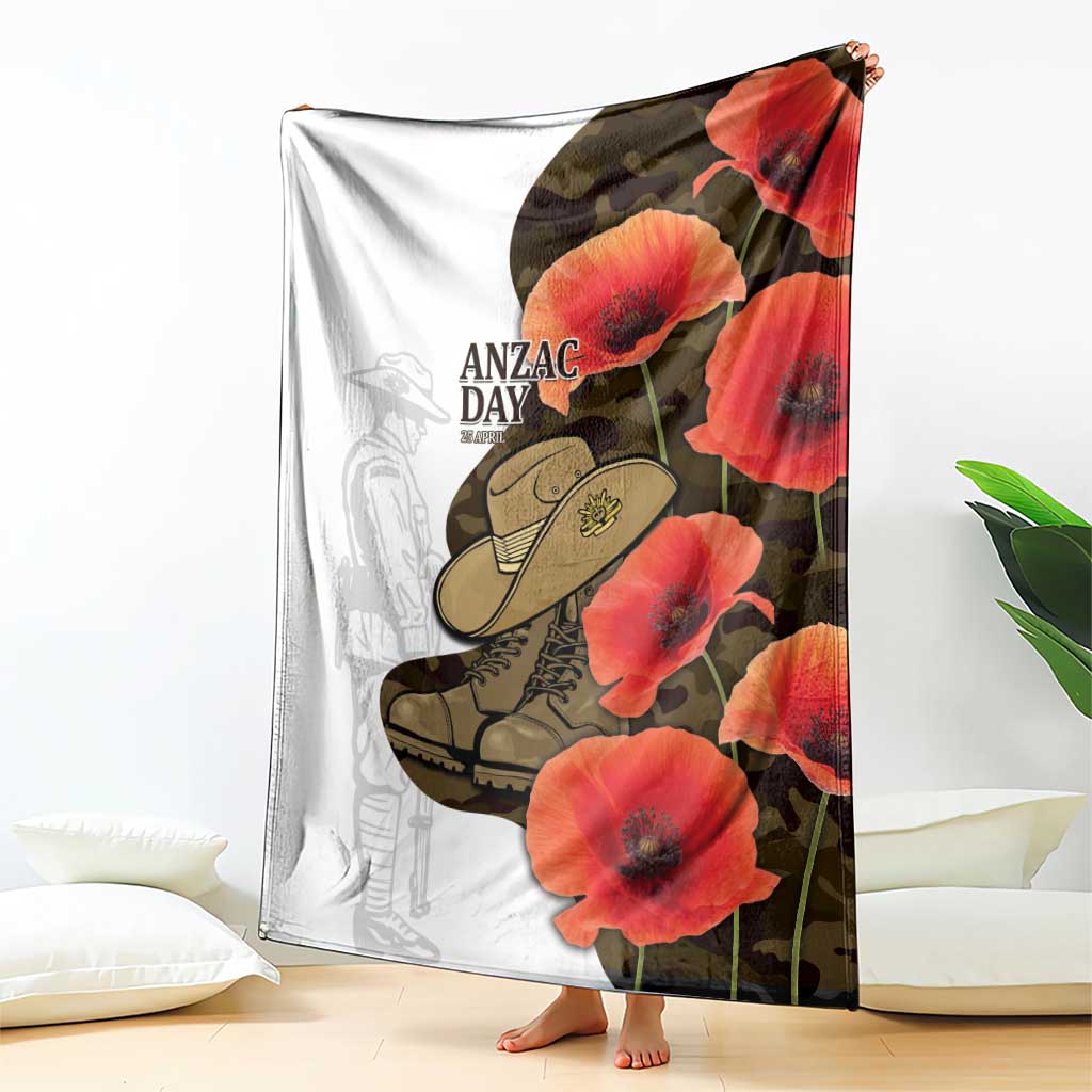 Australia ANZAC Day Blanket Boots And Slouch Hat Lest We Forget - Aussie Hoodie