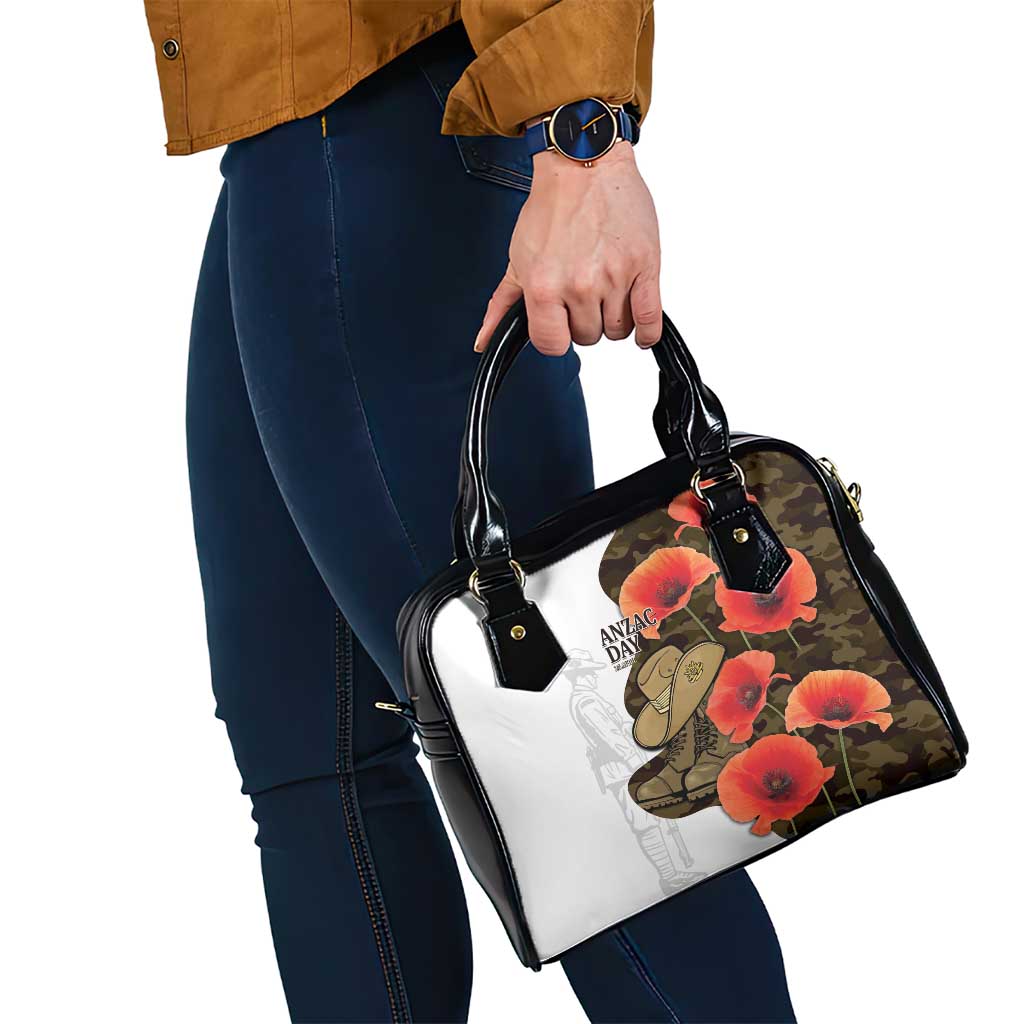 Australia ANZAC Day Shoulder Handbag Boots And Slouch Hat Lest We Forget - Aussie Hoodie