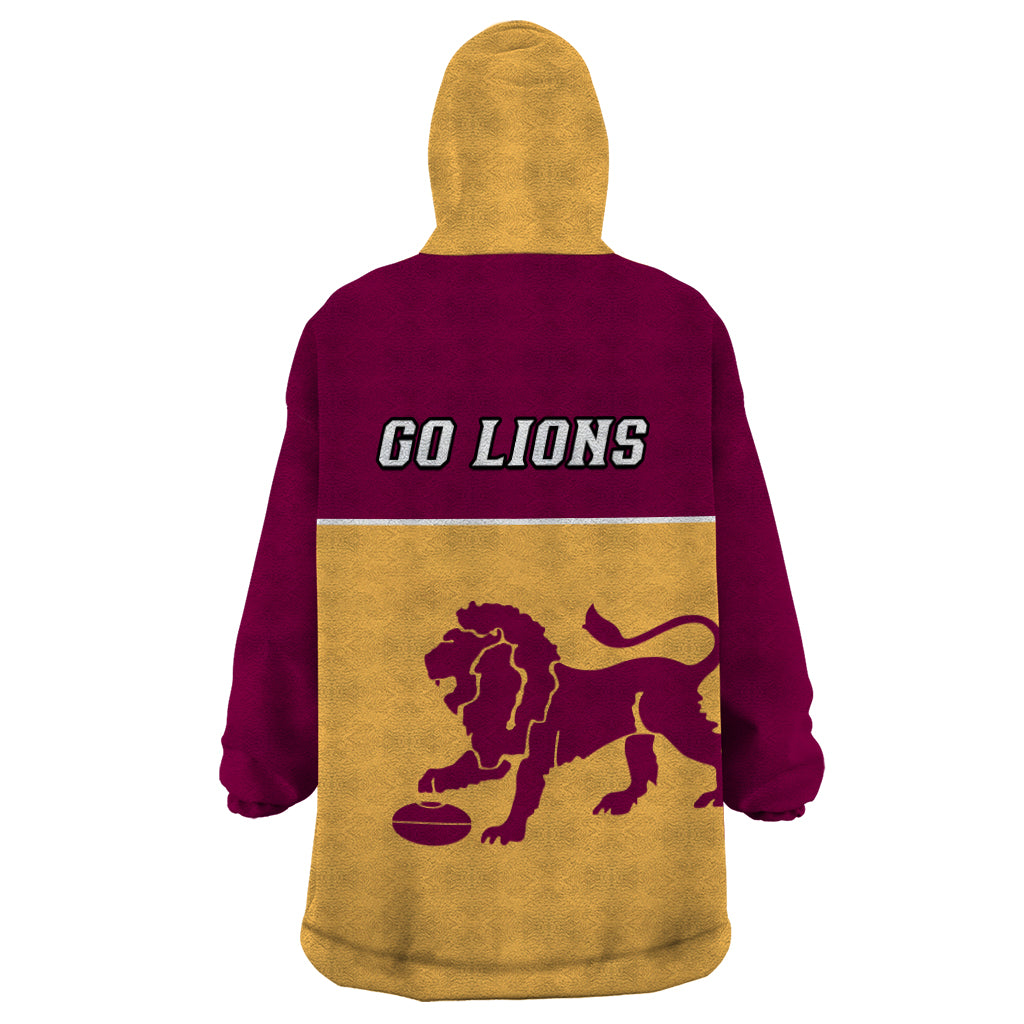 brisbane-lions-football-2023-wearable-blanket-hoodie-sporty-gold-version