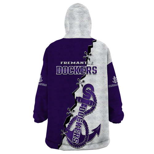 fremantle-dockers-football-2023-wearable-blanket-hoodie-go-freo-sporty-version-02