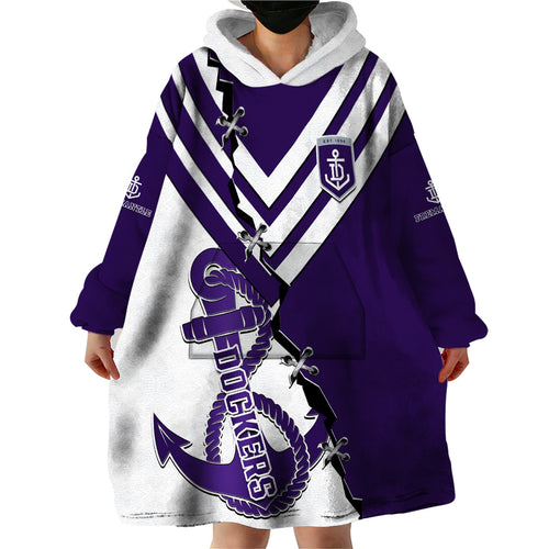 fremantle-dockers-football-2023-wearable-blanket-hoodie-go-freo-sporty-version-02