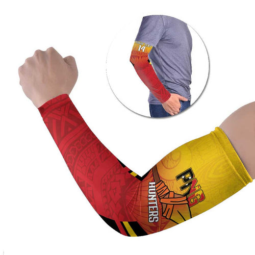 Papua New Guinea Rugby Custom Arm Sleeves Go PNG Hunters Polynesian Pattern - Aussie Hoodie