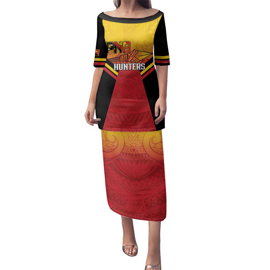 Papua New Guinea Rugby Custom Family Matching Puletasi and Hawaiian Shirt Go PNG Hunters Polynesian Pattern - Aussie Hoodie