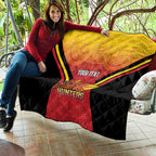 Papua New Guinea Rugby Custom Quilt Go PNG Hunters Polynesian Pattern - Aussie Hoodie