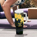 Melbourne Horse Racing Tumbler With Handle Yellow Roses - Ready Set Gallop! LT14