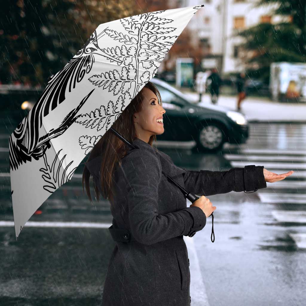 Custom New Zealand Kiwi Football Umbrella Aotearoa Silver Fern - Aussie Hoodie