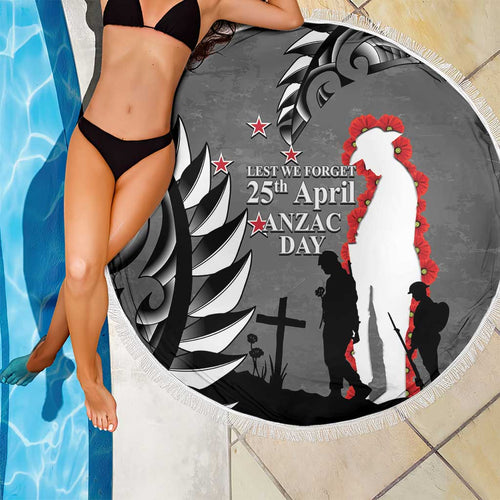 New Zealand ANZAC Day Beach Blanket 25th April Silver Fern With Poppy